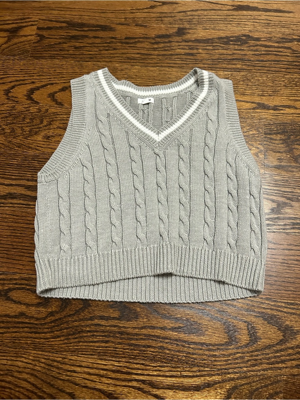 Garage Cable Knit V-Neck Sweater Vest - Light Gray with White Trim